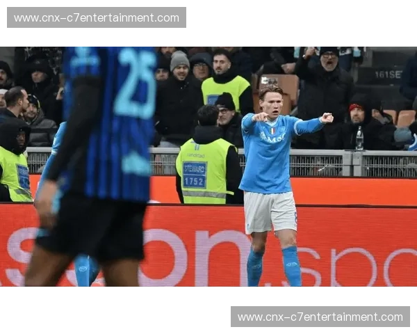 国米中场控制力强大 泽林斯基姆希塔良主导